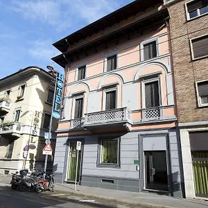 Szálloda Venini, Milánó