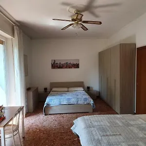 Lo Scoiattolo Włochy