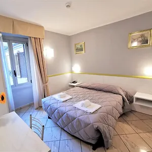 Hotel Brianza, Milán