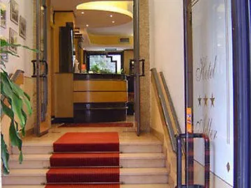 מילאנו Hotel Adler 3*,  איטליה